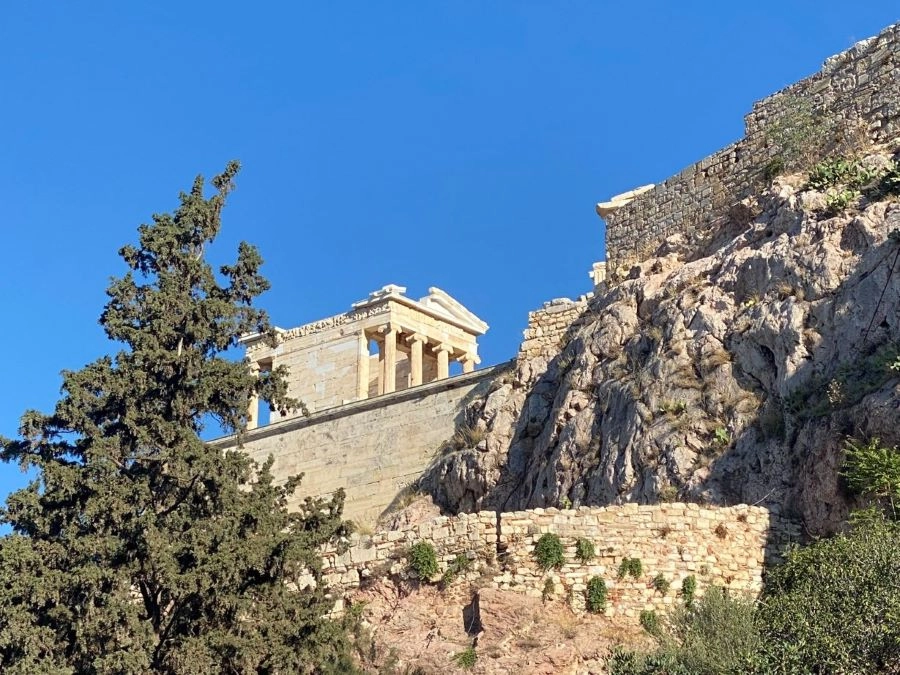 Tempel des Akropolis Plateau