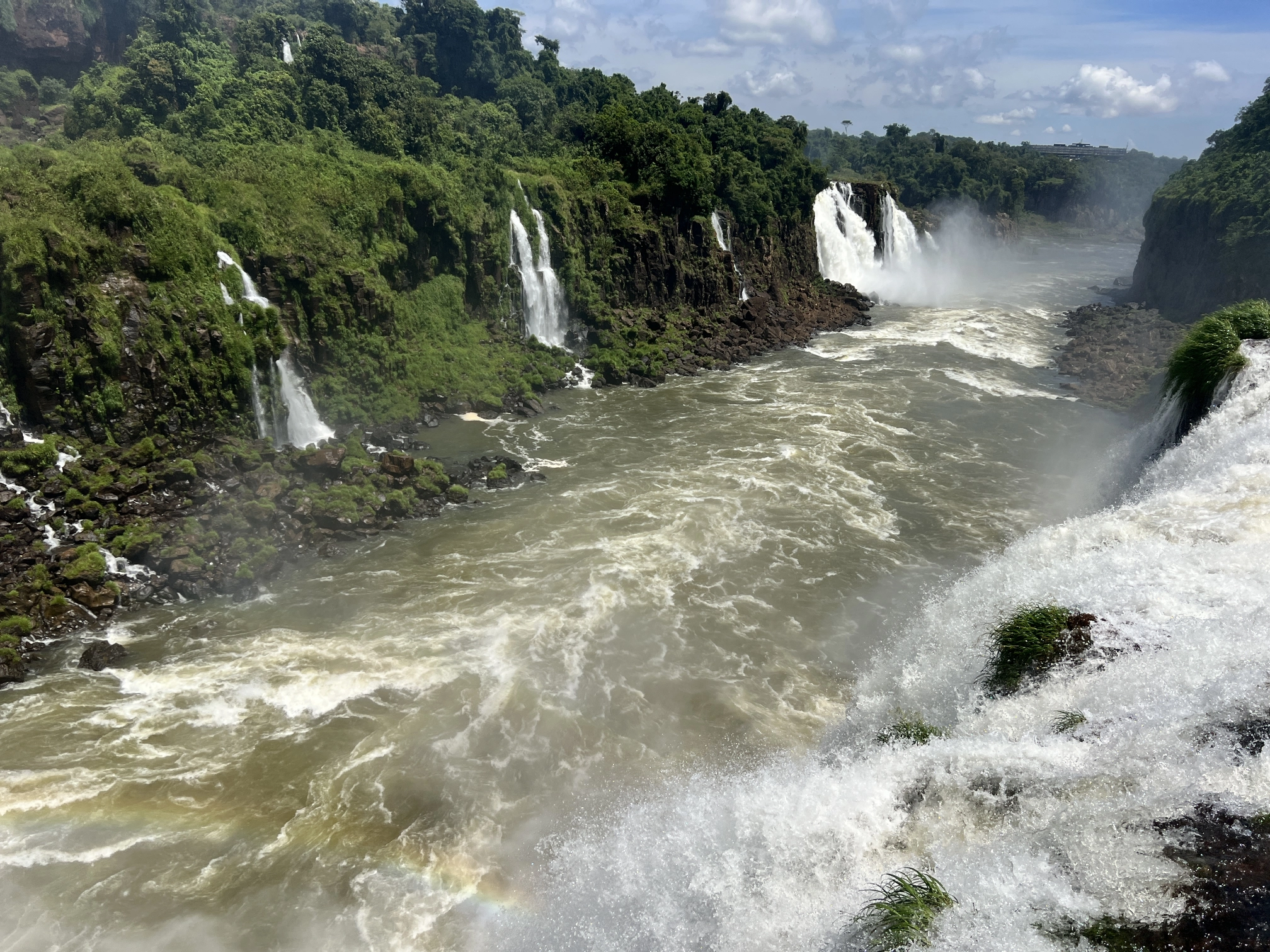 der Fluss nach dem Fall