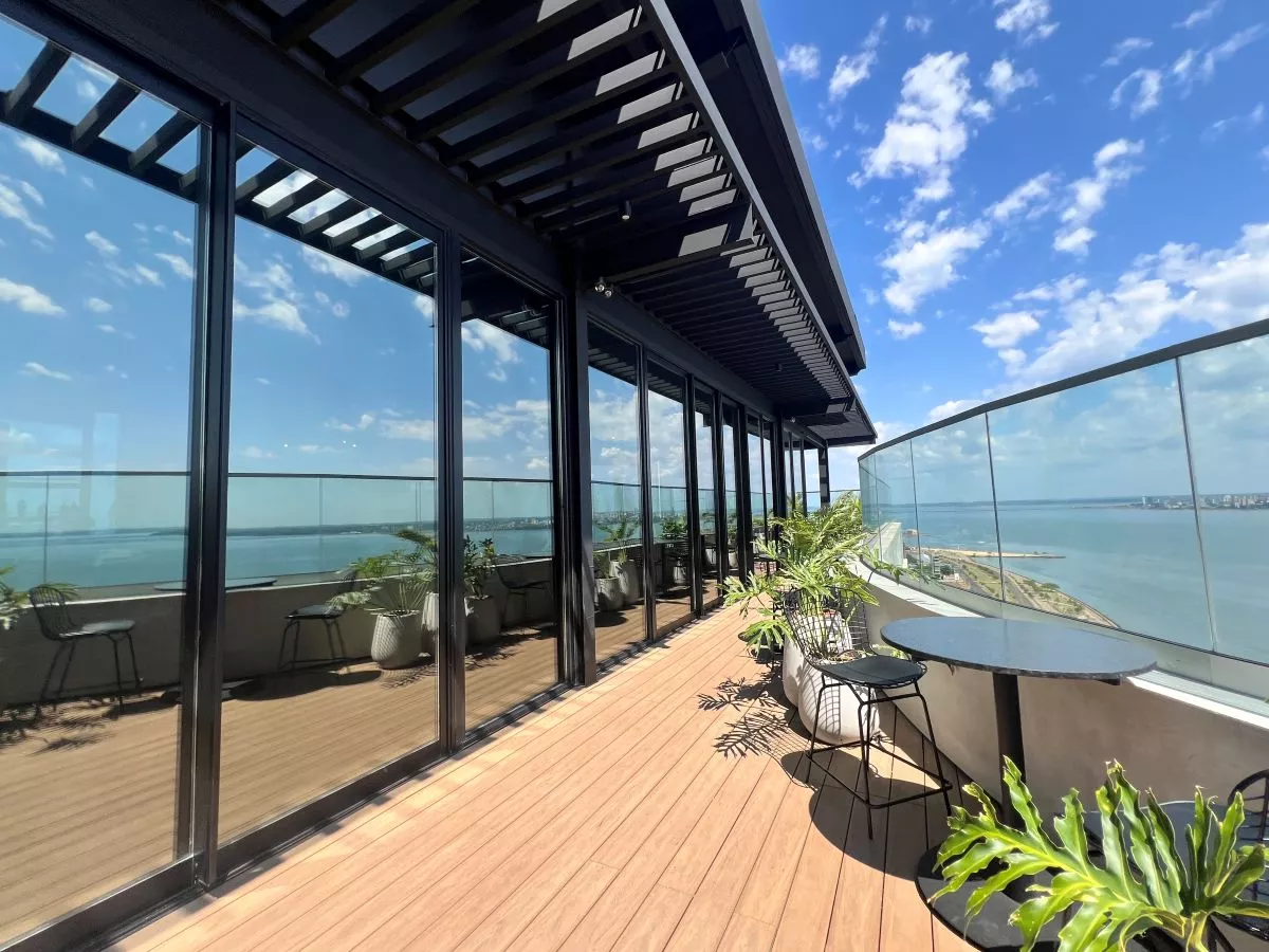 Panoramablick von der Dachterrasse 