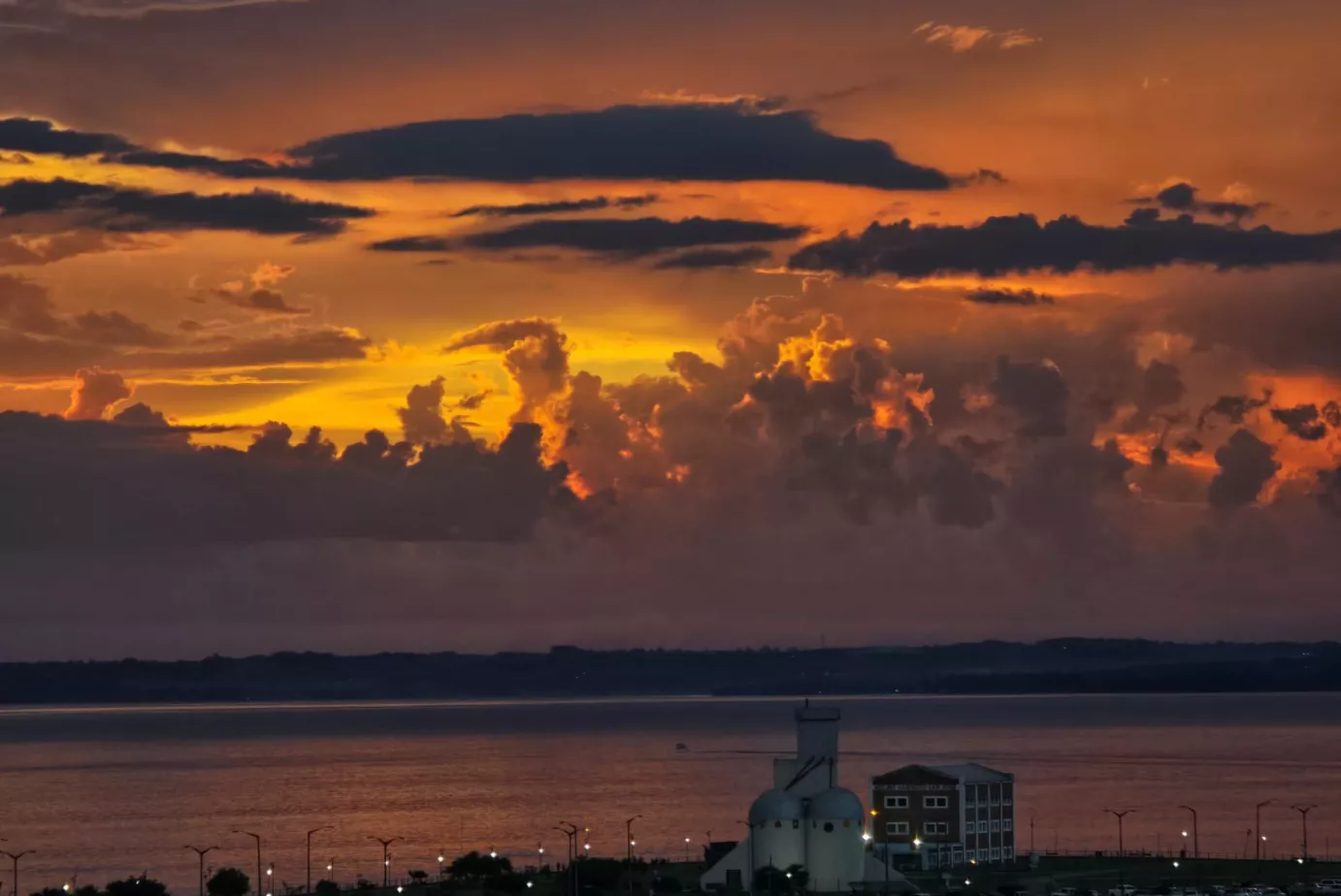 Rio Paraná Encarnación